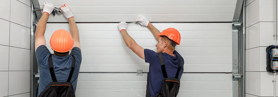 Driveway Garage Door Local Technicians in Miami, Florida